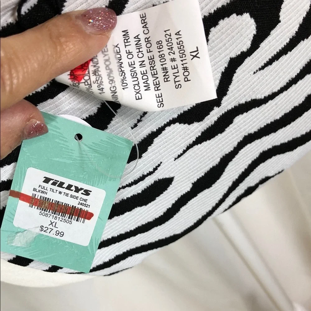 NWT Tilly's Swim Bikini Bandeau Twist Top with Zebra Tie-Side Bottoms Sz XL (S2)